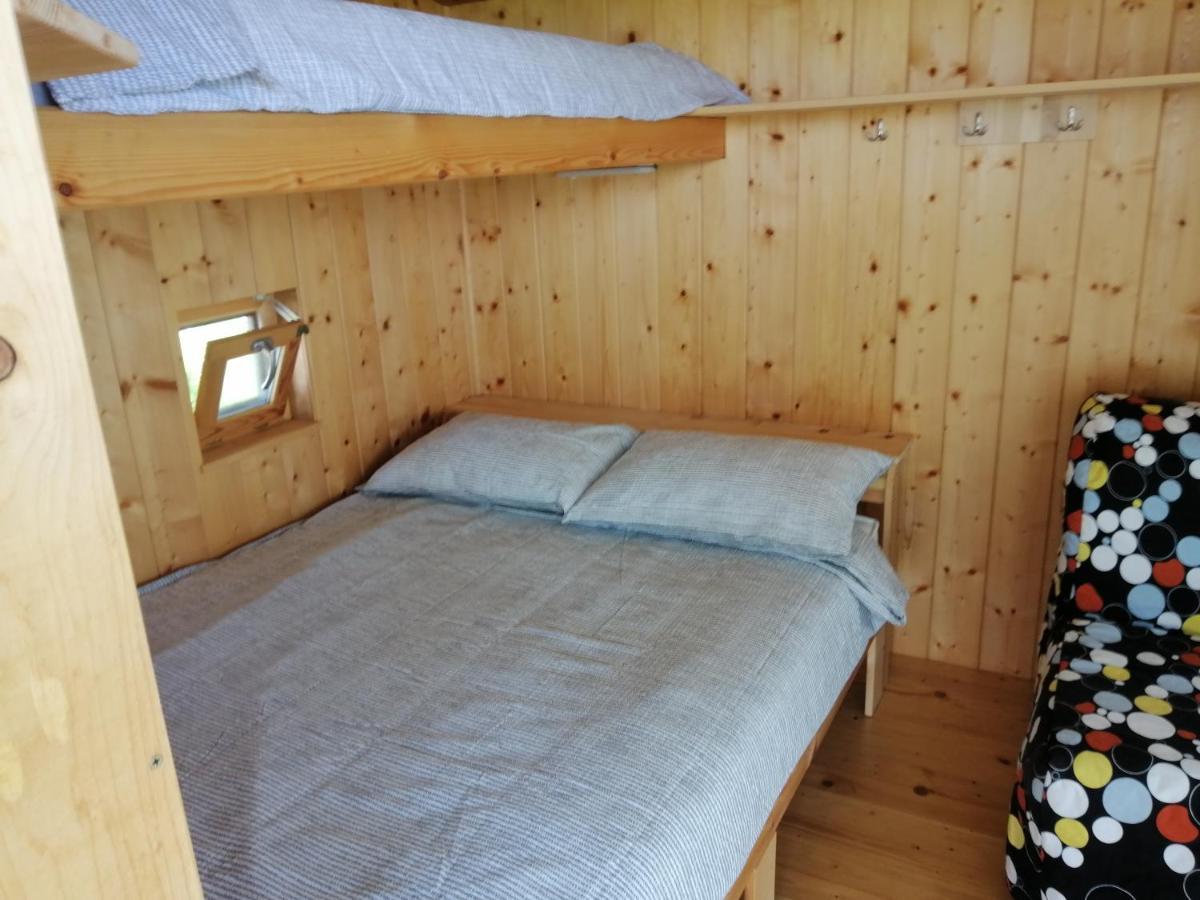Glamping With A View Villa Smlednik Bagian luar foto