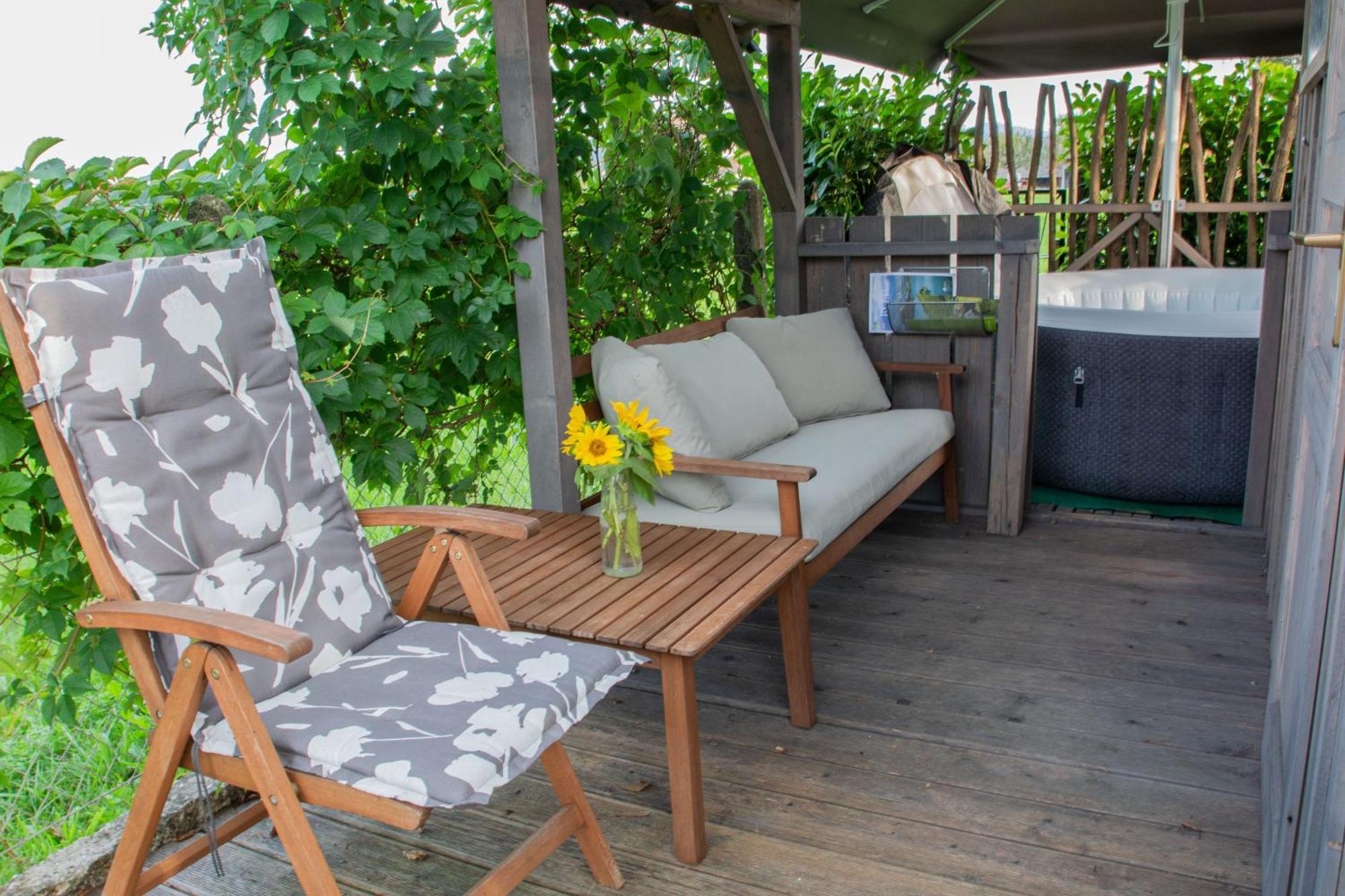 Glamping With A View Villa Smlednik Bagian luar foto