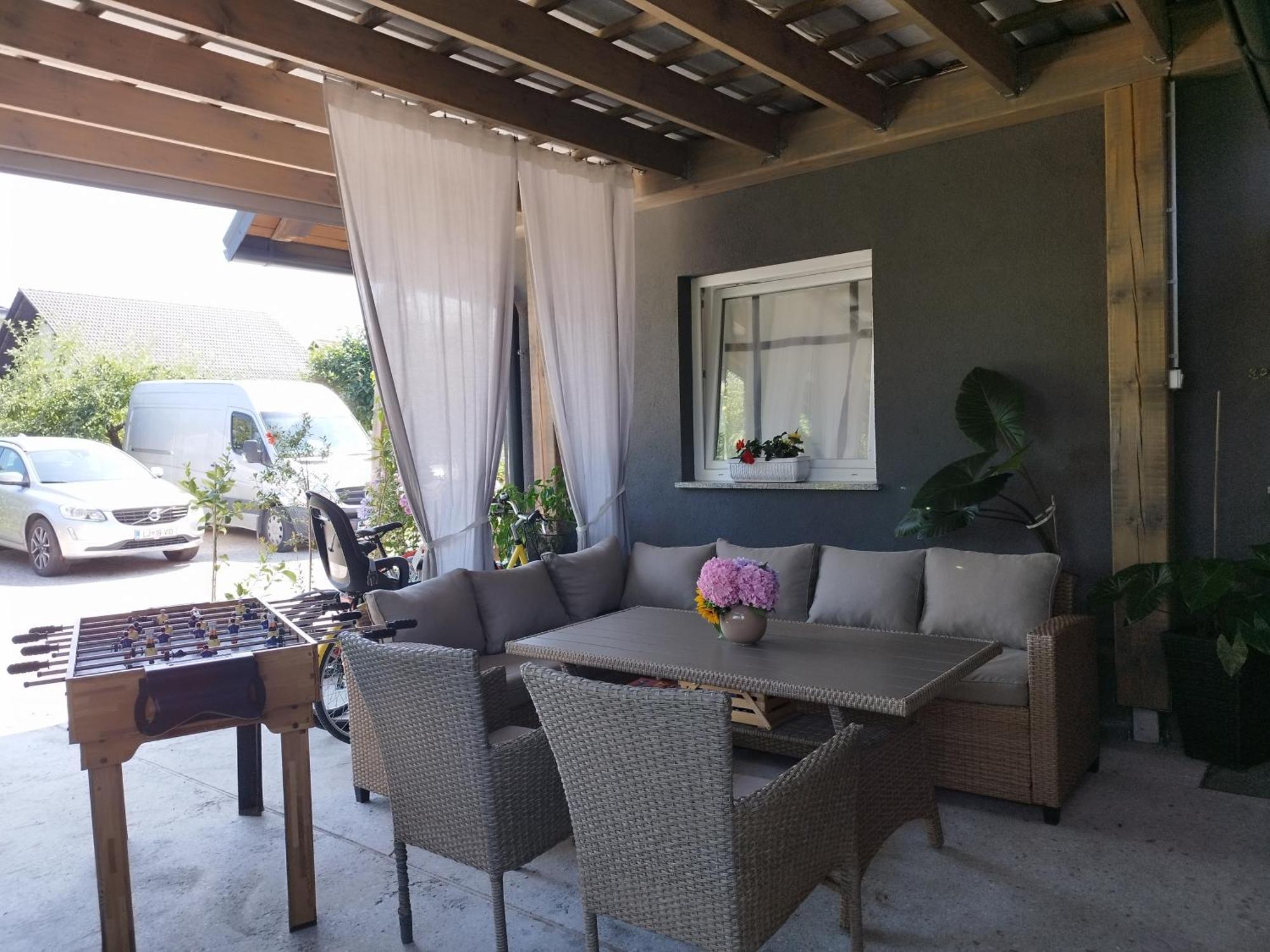 Glamping With A View Villa Smlednik Bagian luar foto